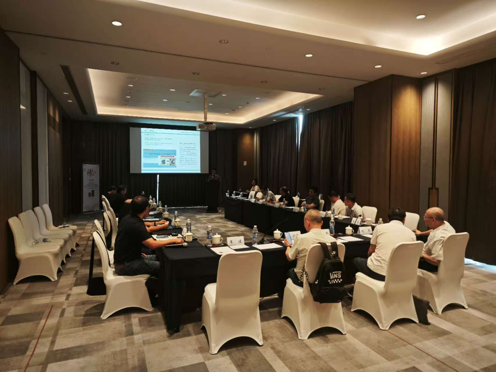 ʡҵЭɹٰΰ׼רѲߺվ